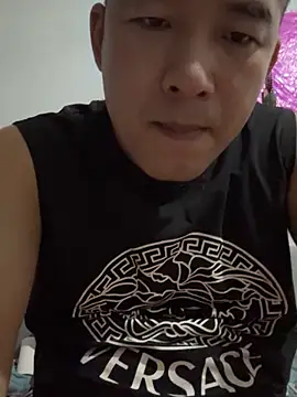 Snapshot of zxb757369 chatting on 09/11/25, 06:19 zxb757369 online show from 09/11/25, 06:19