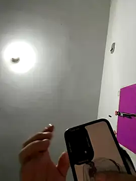 Snapshot of zxb757369 chatting on 09/14/25, 05:34 zxb757369 online show from 09/14/25, 05:34