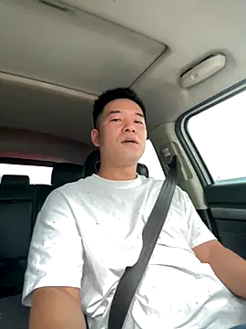 Snapshot of zxb757369 chatting on 09/16/25, 03:51 zxb757369 online show from 09/16/25, 03:51