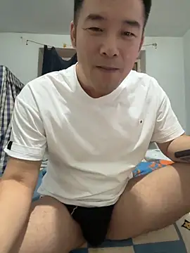 Snapshot of zxb757369 chatting on 09/18/25, 01:35 zxb757369 online show from 09/18/25, 01:35