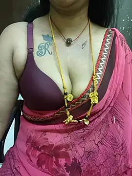 Snapshot of sriyazhini chatting on 02/22/25, 01:24 sriyazhini online show from 02/22/25, 01:24