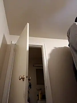 Snapshot of MrDaddyBbSnake chatting on 01/24/25, 02:39 MrDaddyBbSnake online show from 01/24/25, 02:39