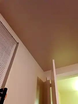 Snapshot of MrDaddyBbSnake chatting on 02/17/25, 01:47 MrDaddyBbSnake online show from 02/17/25, 01:47