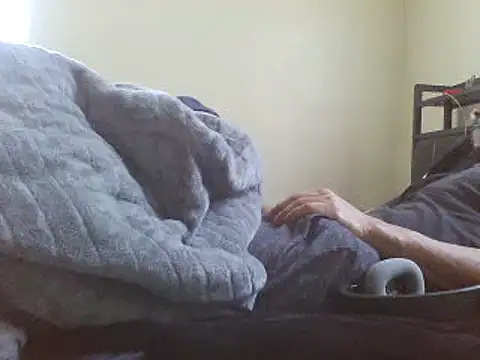 Snapshot of MrDaddyBbSnake chatting on 03/02/25, 03:27 MrDaddyBbSnake online show from 03/02/25, 03:27