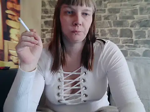 Snapshot of YviEngel87 chatting on 02/20/25, 11:20 YviEngel87 online show from 02/20/25, 11:20