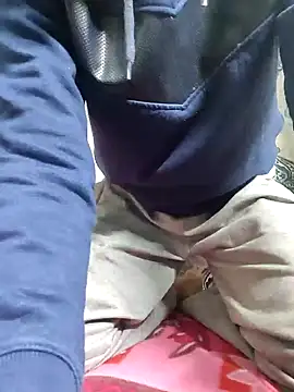 TOPMOON001 online show from 01/16/25, 08:43