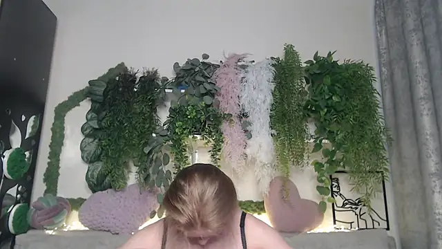 scyrim2 online show from 03/19/25, 06:57