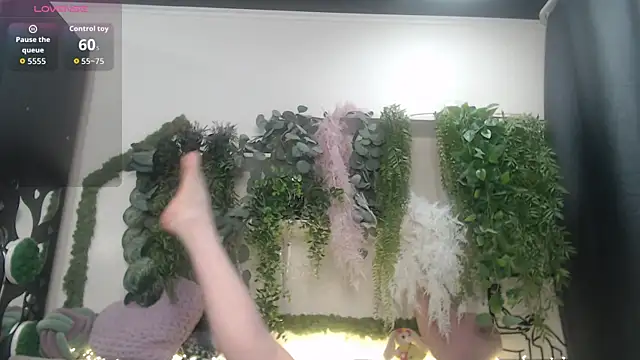 scyrim2 online show from 09/30/25, 08:41