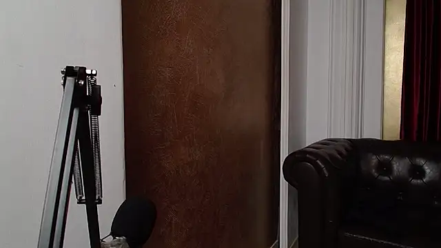 AdamJamesonn online show from 01/30/25, 12:27