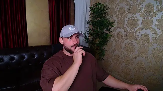 AdamJamesonn online show from 11/22/25, 05:17