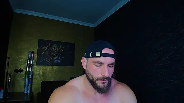 Snapshot of AdamJamesonn chatting on 06/05/26, 04:52 AdamJamesonn online show from 06/05/26, 04:52