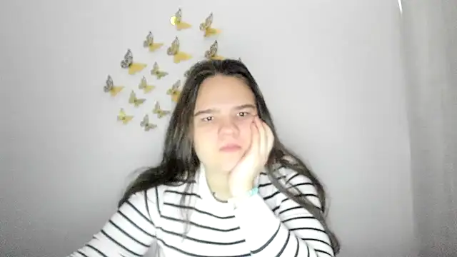 AdeleCruz online show from 02/05/25, 01:22