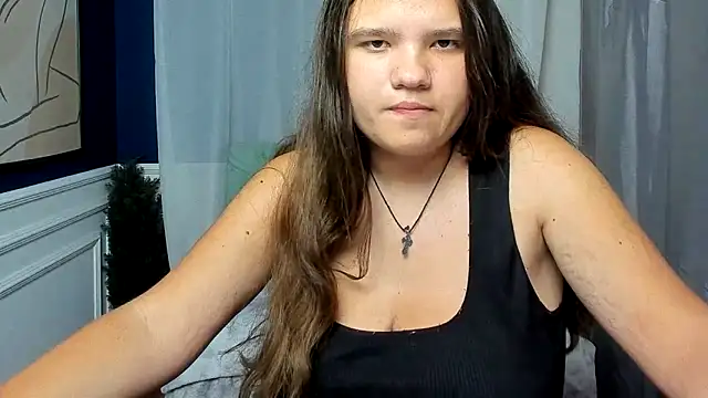 Snapshot of AdeleCruz chatting on 06/22/26, 12:02 AdeleCruz online show from 06/22/26, 12:02