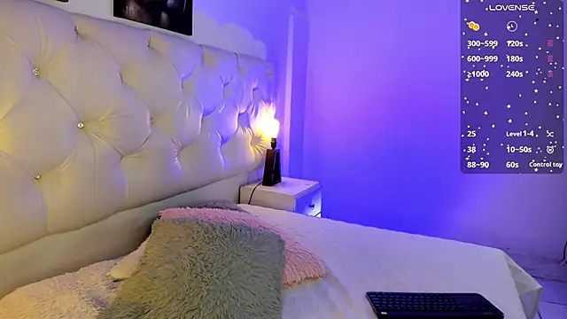 kathy bakerr online show from 10/30/25, 01:56