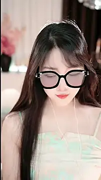 WenBao-Bao online show from 04/05/26, 07:49