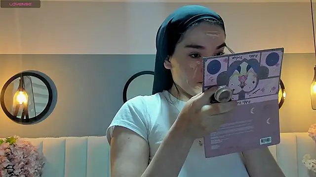 chelsea bolton  online show from 03/07/26, 12:13