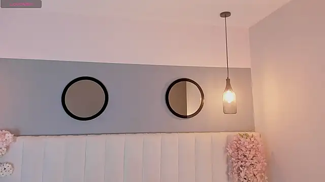 chelsea bolton  online show from 03/10/26, 12:32