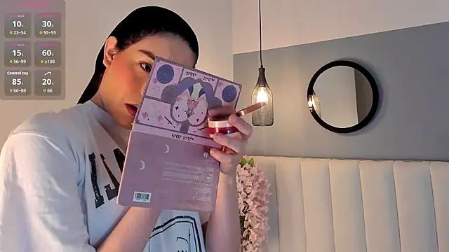 chelsea bolton  online show from 03/22/26, 12:30