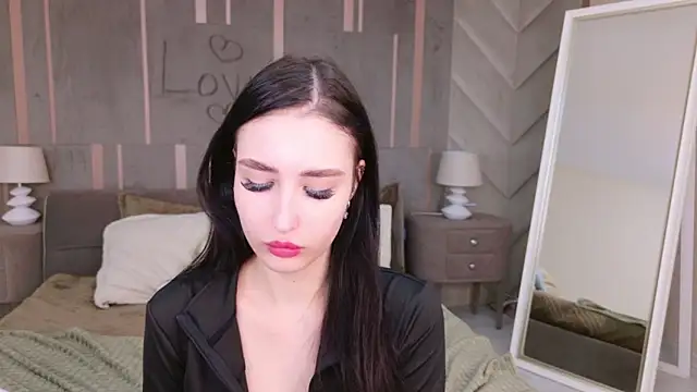 EmmaLawrens online show from 02/23/25, 10:49