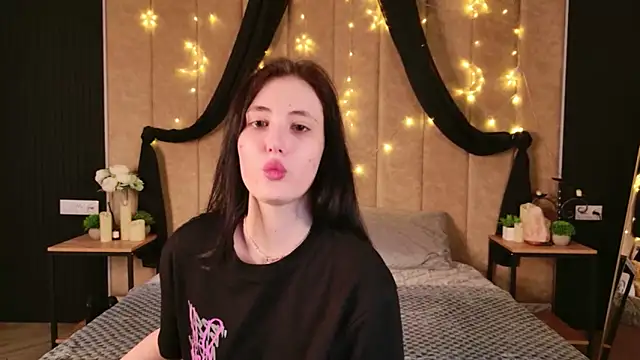 EmmaLawrens online show from 02/20/26, 08:53