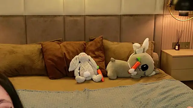 Snapshot of EmmaLawrens chatting on 04/10/26, 10:42 EmmaLawrens online show from 04/10/26, 10:42