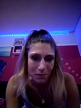 Dessousgirl8787 online show from 01/09/25, 07:50