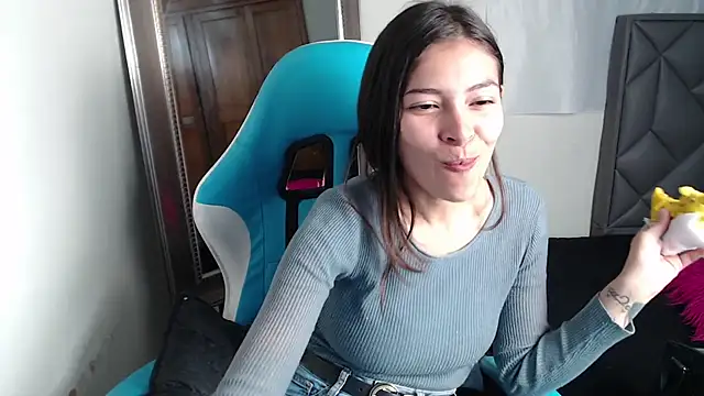 Aleska Miami online show from 09/16/25, 01:45