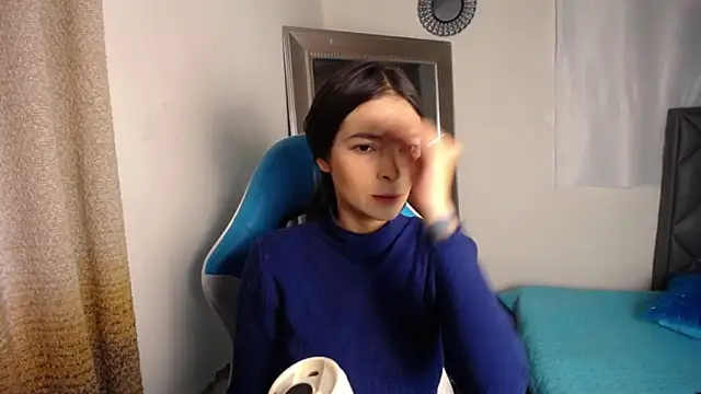 Aleska Miami online show from 10/17/25, 02:19