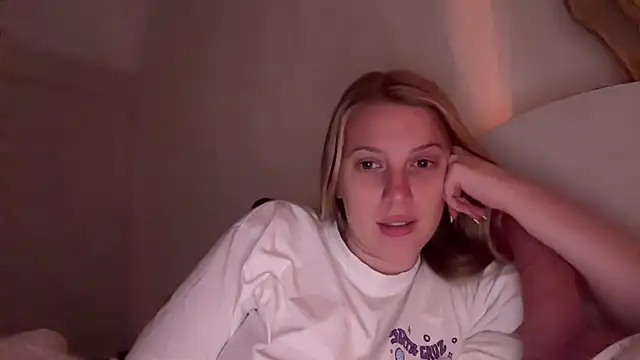 Ella-82 online show from 07/21/26, 07:49