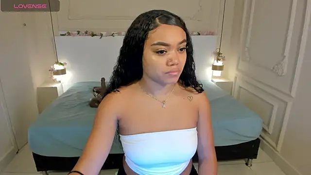 Snapshot of JasmineRose7 chatting on 09/19/25, 11:55 JasmineRose7 online show from 09/19/25, 11:55