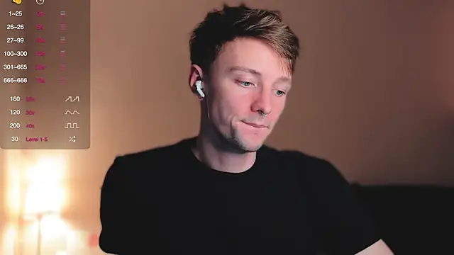 Snapshot of Calvin_Polanski chatting on 10/03/25, 06:49 Calvin Polanski online show from 10/03/25, 06:49