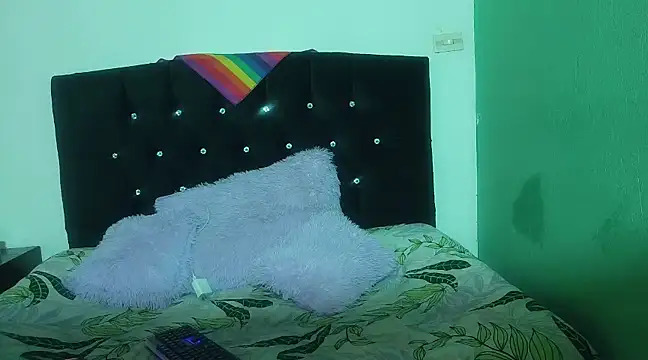 boysLittle online show from 03/16/25, 01:17