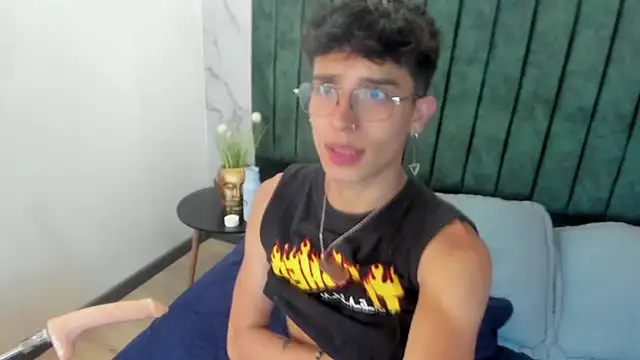 tim  fox online show from 02/05/25, 07:53