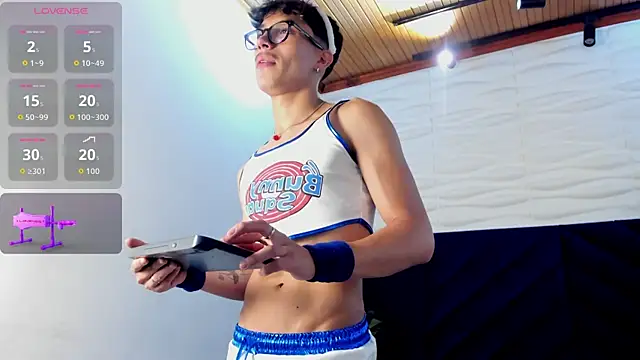 tim  fox online show from 10/31/25, 12:17