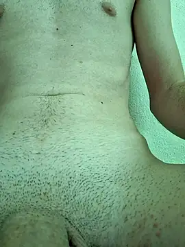 CSantiago01 online show from 03/08/25, 05:33