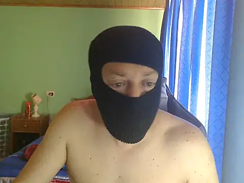 Snapshot of superfollador chatting on 10/21/25, 10:32 superfollador online show from 10/21/25, 10:32