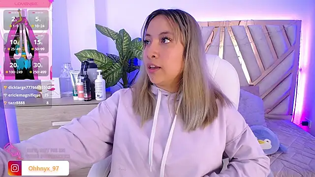 NyxAndria 1 online show from 03/19/25, 08:11