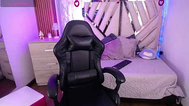 NyxAndria 1 online show from 03/01/26, 02:24