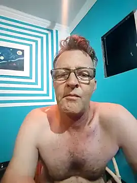 itsmeyes69 online show from 01/21/25, 08:54