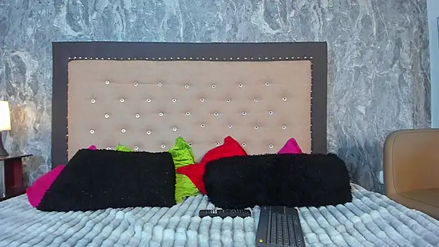 Snapshot of StefanyRousse chatting on 02/22/25, 07:25 StefanyRousse online show from 02/22/25, 07:25