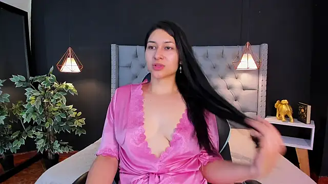 Sara conde online show from 02/01/25, 02:45