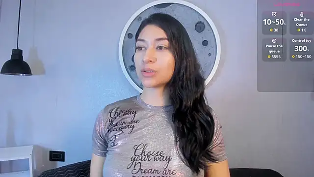 Sara conde online show from 11/26/25, 11:22