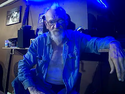 Aldick68 online show from 11/23/25, 06:02