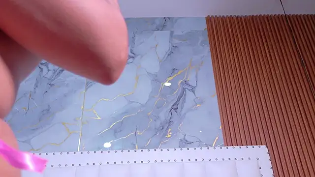 hotiergirl online show from 02/08/26, 12:41