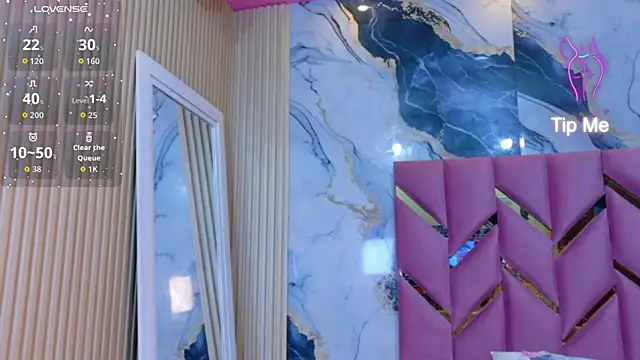 hotiergirl online show from 04/06/26, 11:55