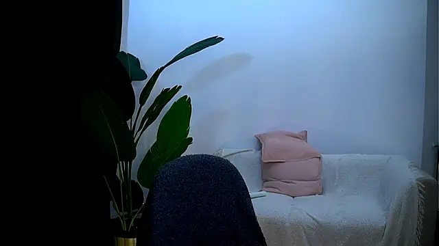 sweet rapunzell online show from 02/04/25, 08:17