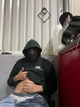 emmarod18 online show from 04/22/26, 08:50