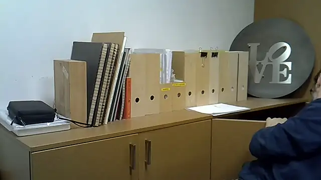 Cellino4 online show from 02/12/25, 05:16