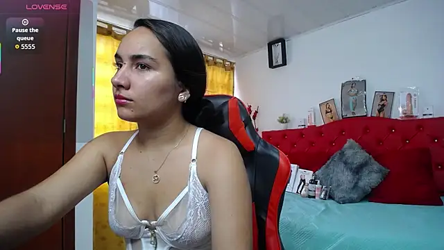 Maylin horny19 online show from 03/18/26, 06:55