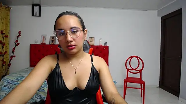 Maylin horny19 online show from 04/06/26, 04:46